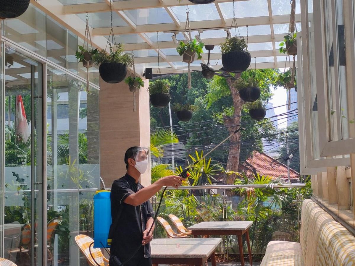 Verse Luxe Hotel Wahid Hasyim Jakarta Exteriör bild